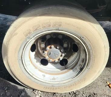 HUB PILOT NA Hub for a 2018 Hino 155