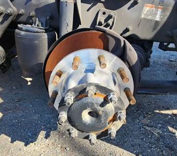 HUB PILOT NA Hub for a 2023 Freightliner Cascadia 116