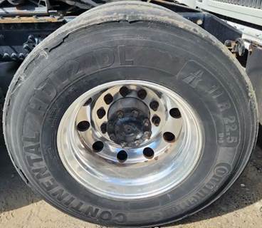 HUB PILOT NA Hub for a 2020 Volvo VNL