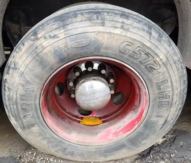 HUB PILOT NA Hub for a 1998 E-One Fire Truck