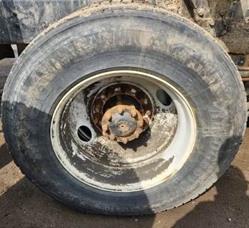 HUB PILOT NA Hub for a 2005 Western Star 4900EX