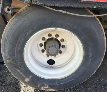 HUB PILOT NA Hub for a 2017 Hino 268