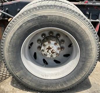 HUB PILOT NA Hub for a 2012 International TranStar 8600