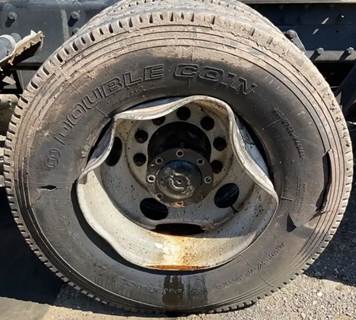 HUB PILOT NA Hub for a 2019 Kenworth T680