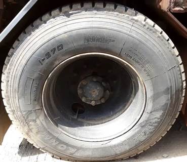 HUB PILOT NA Hub for a 2007 Sterling SC8000 Cargo