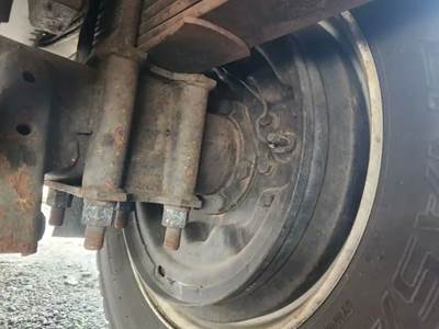 HUB PILOT NA Hub for a 2020 Isuzu NRR