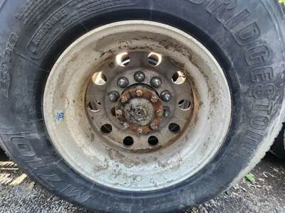 HUB PILOT NA Hub for a 2020 Kenworth T680