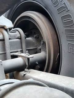 HUB PILOT NA Hub for a 2016 Freightliner Cascadia 125