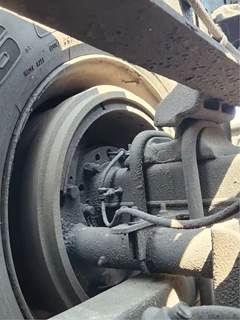 HUB PILOT NA Hub for a 2016 Freightliner Cascadia 125