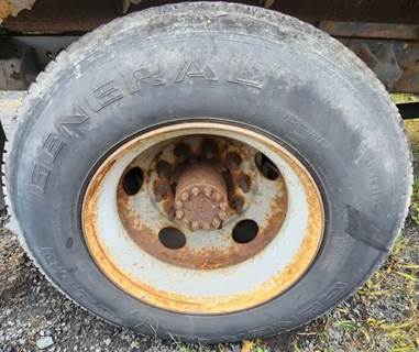 HUB PILOT NA Hub for a 2005 Chevrolet C6500