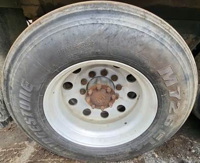 HUB PILOT NA Hub for a 2007 Western Star 4900 SA