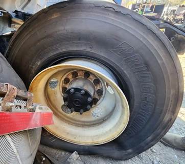 HUB PILOT NA Hub for a 2023 Kenworth T680