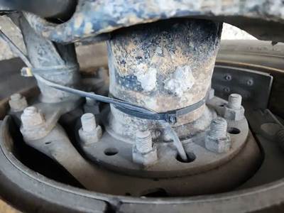 HUB PILOT NA Hub for a 2018 Peterbilt 389