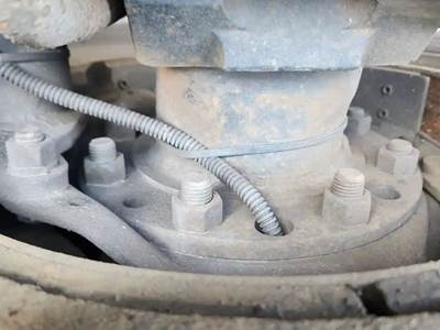 HUB PILOT NA Hub for a 2012 Kenworth T660