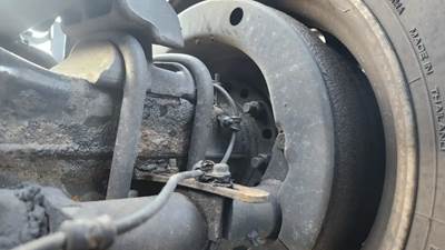 HUB PILOT NA Hub for a 2019 Freightliner Cascadia 125