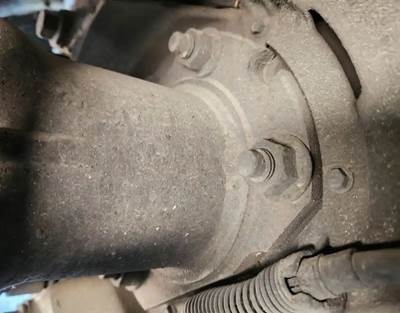 HUB PILOT NA Hub for a 2013 International TERRASTAR