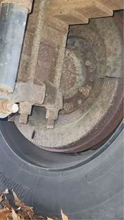 HUB PILOT NA Hub for a 2010 Blue Bird All American/All Canadian