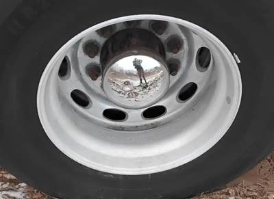 HUB PILOT NA Hub for a 2012 Peterbilt 348