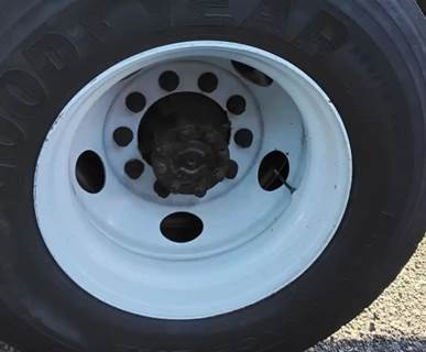 HUB PILOT NA Hub for a 2020 International MV607