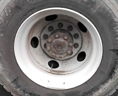 HUB PILOT NA Hub for a 2011 Freightliner M2 106 Heavy Duty