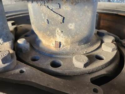 HUB PILOT NA Hub for a 2015 International 9900I