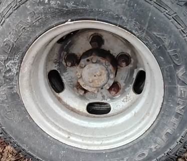 HUB PILOT NA Hub for a 2017 Mitsubishi FEC52S