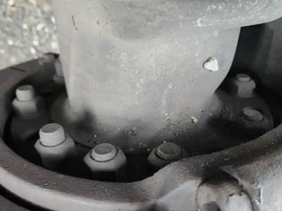 HUB PILOT NA Hub for a 2018 Freightliner Cascadia 126