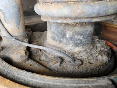 HUB PILOT NA Hub for a 2006 International 9400I