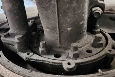 HUB PILOT NA Hub for a 2018 Mack GU533