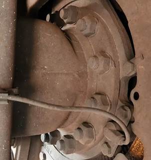 HUB PILOT NA Hub for a 2015 Hino 268