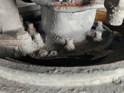 HUB PILOT NA Hub for a 2010 Mack TD713