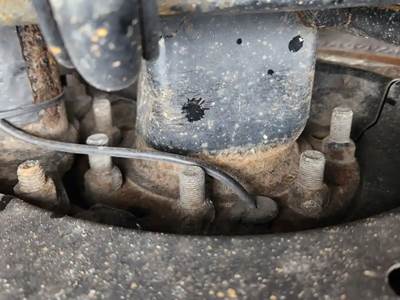 HUB PILOT NA Hub for a 2020 Mack Anthem