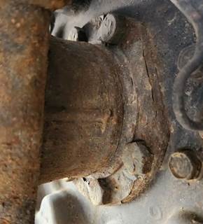 HUB PILOT NA Hub for a 2020 Isuzu NRR