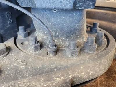 HUB PILOT NA Hub for a 2020 Peterbilt 579