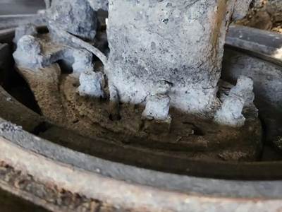 HUB PILOT NA Hub for a 2017 Peterbilt 365