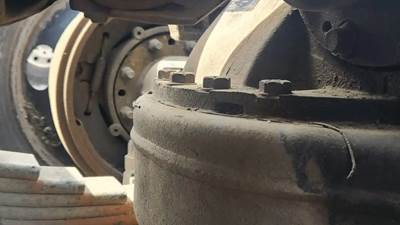 HUB PILOT NA Hub for a 2020 Mack Pinnacle