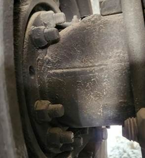 HUB PILOT NA Hub for a 2010 Freightliner M2 106