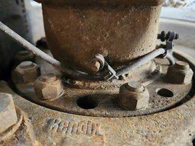 HUB PILOT NA Hub for a 2019 Freightliner M2 106