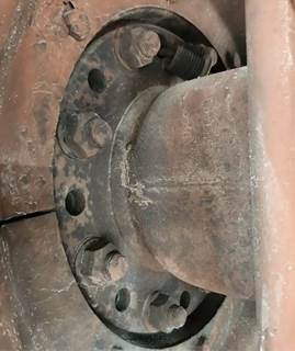 HUB PILOT NA Hub for a 2014 Hino 268