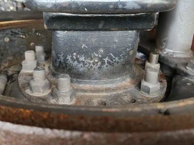 HUB PILOT NA Hub for a 2023 Freightliner Cascadia 126