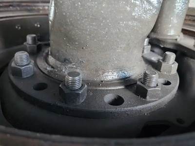 HUB PILOT NA Hub for a 2018 Kenworth W900