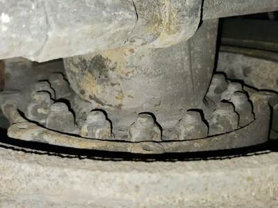 HUB PILOT NA Hub for a 2004 Spartan Advantage