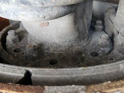 HUB PILOT NA Hub for a 2012 Freightliner Cascadia 125