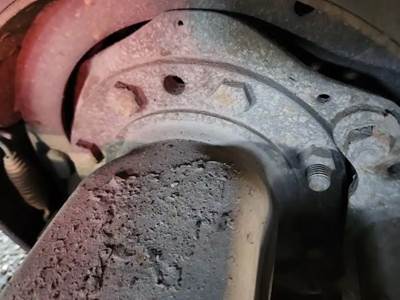 HUB PILOT NA Hub for a 1988 Kenworth T800