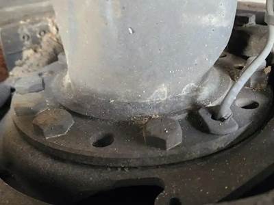 HUB PILOT NA Hub for a 2024 International LT62F