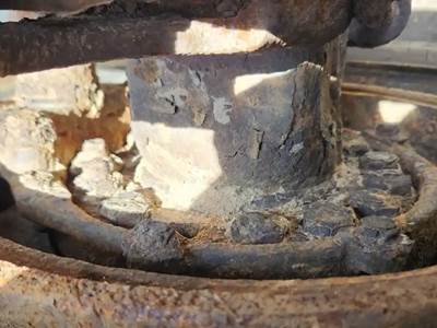 HUB PILOT NA Hub for a 2008 Sterling L9500