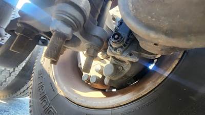 HUB PILOT NA Hub for a 2020 Mack Anthem