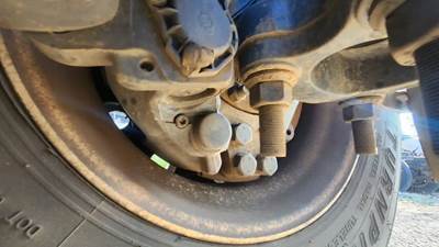 HUB PILOT NA Hub for a 2020 Mack Anthem