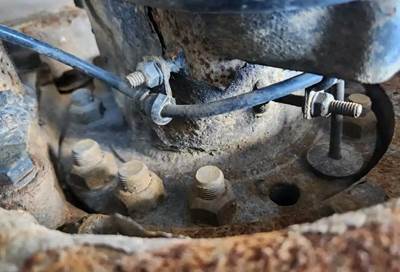 HUB PILOT NA Hub for a 2021 Freightliner Cascadia 126