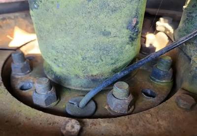 HUB PILOT NA Hub for a 2006 Mack CXN613